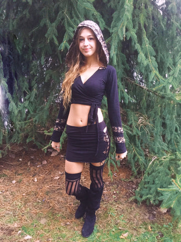 Black & Gold Faerie Wrap Hood